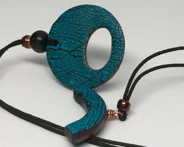 Turquoise Crackle Polymer Hair Tie - Image 3